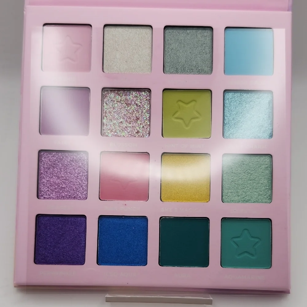 Life in Pastel Eyeshadow Palette
